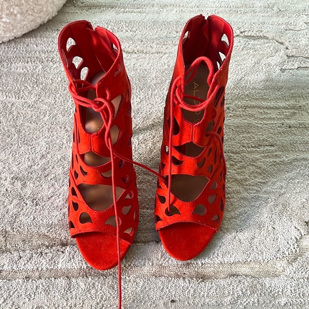 ALDO HEELS